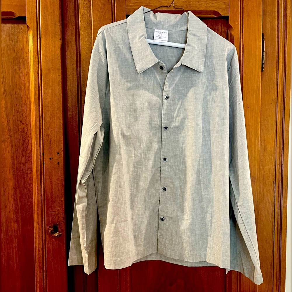 CK Calvin Klein men’s pajama shirt NWT